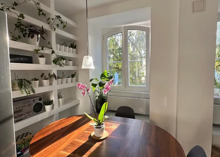 Przytulny Zoliborz Styl I Spokoj Blisko Centrum Apartment Warsaw